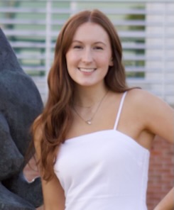 Headshot of Lily Klenk